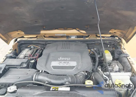 2013 Jeep Wrangler Unlimited Sahara из США, поврежденный, VIN 1C4BJWEG2DL616527